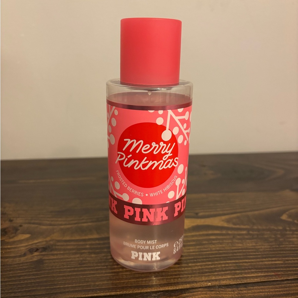 PINK Victoria's Secret Merry Pinkmas Body Mist - Pink and Red